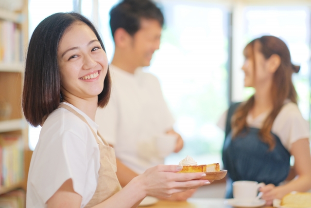 店内状況のチェックとレポートの簡素化