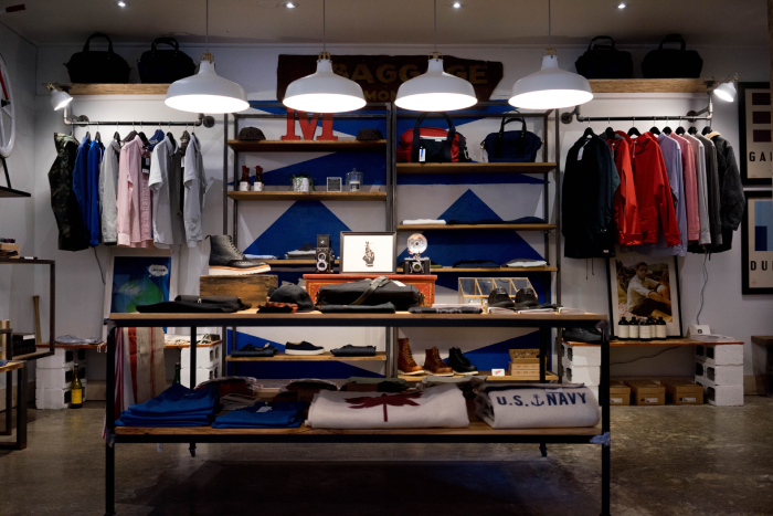 How the brand maintains the quality of the merchandising at the different retail stores